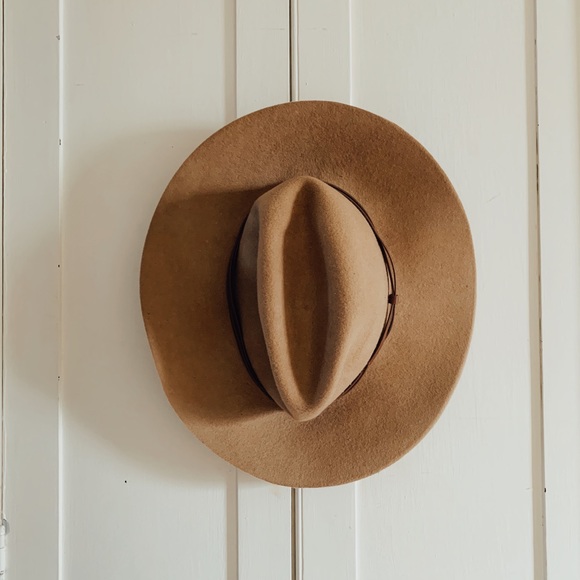 Urban Outfitters Accessories - Urban Outfitters Felt Hat